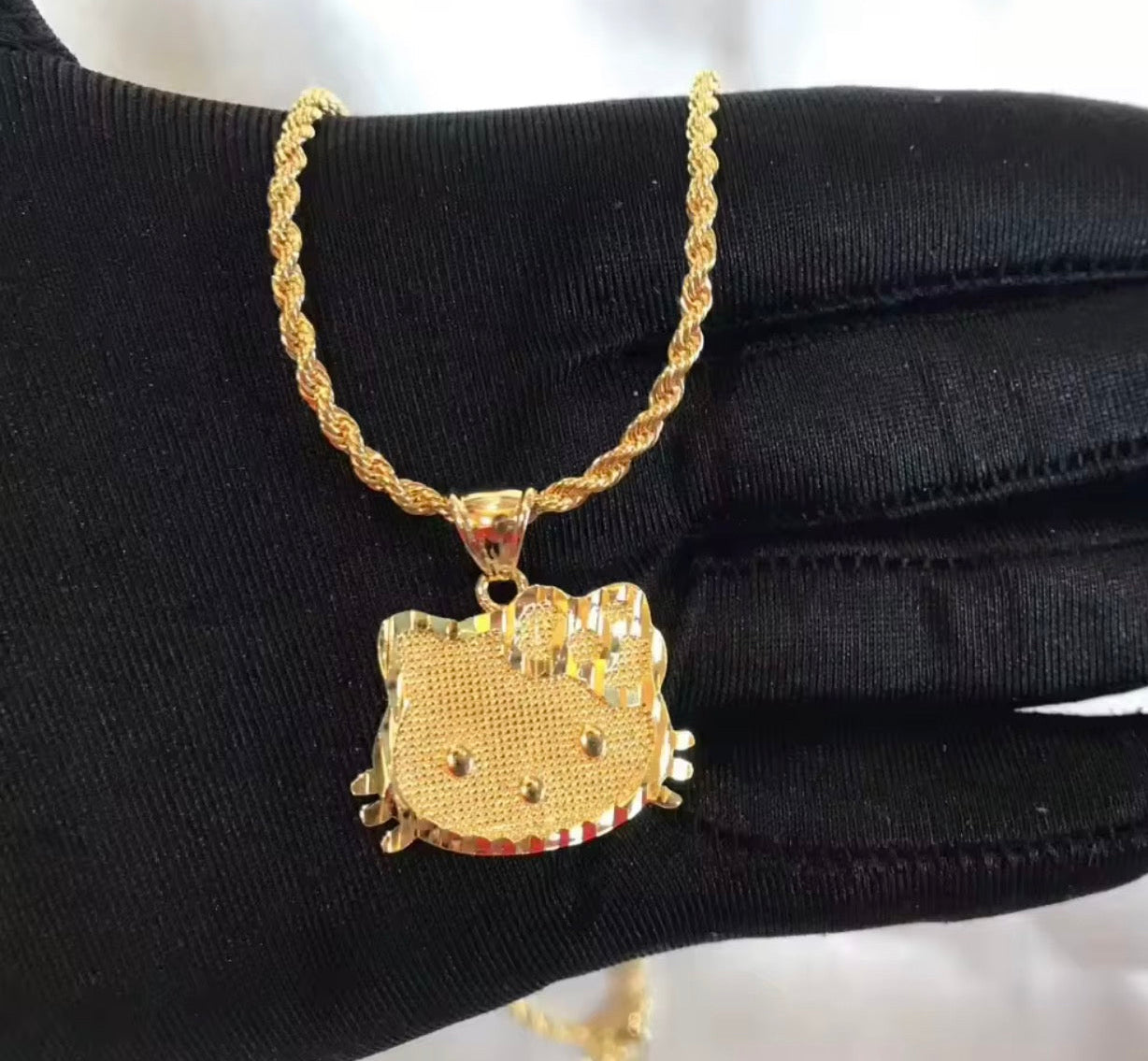 Hello Kitty Chain